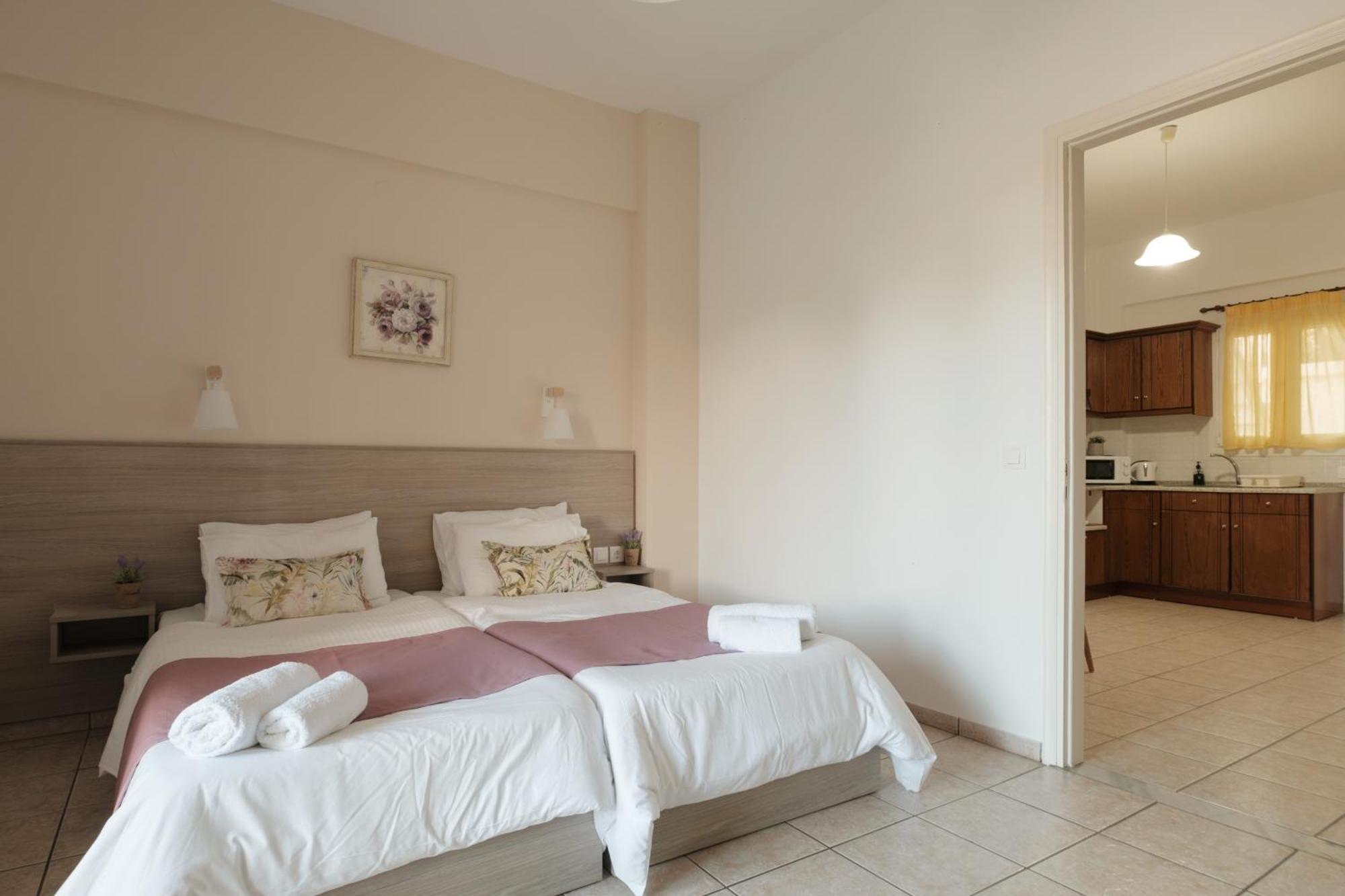 Tereza Apartments Acharavi  Esterno foto